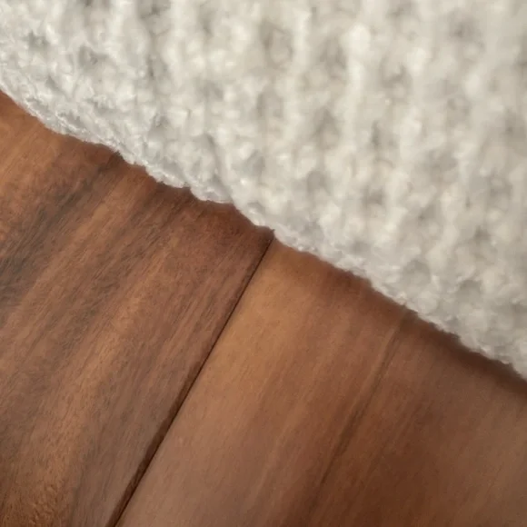 Cupcake velvet knit sweater by Francesca's Collections, sz medium - Picture 9 of 9